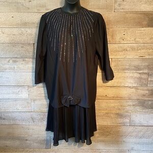 🇨🇦 Vintage David Bradley women’s black dropped‎ waist dress in size 22